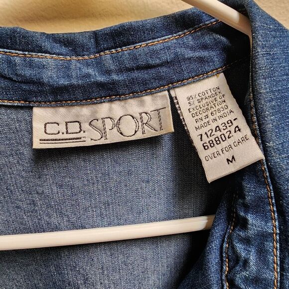 Upcycled Custom Jean Jacket Trimmed in Rhinestone Fringe Size M - Picture 10 of 10